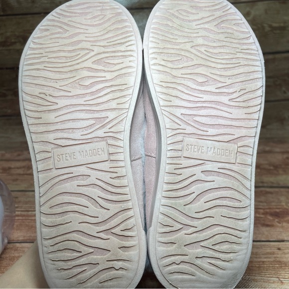 Steve Madden Jhugz Faux Fur Trim Slip-On Slippers Girl's Size 13 Pink Blush - Picture 6 of 13